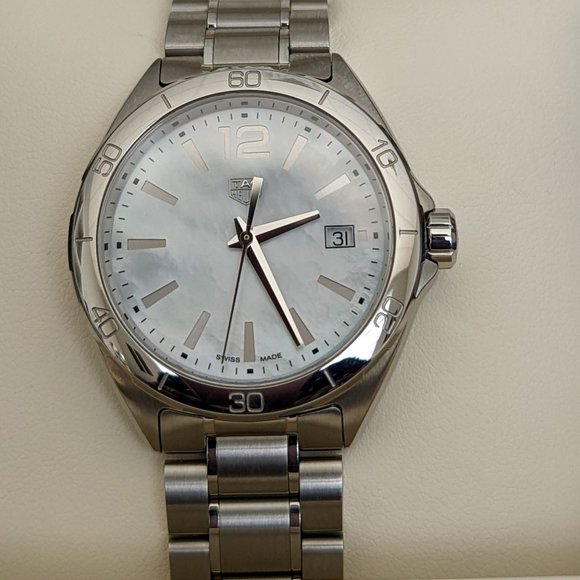 TAG Heuer 35mm Quartz Watch - 2 yr warranty activated w/purchase - Picture 1 of 6